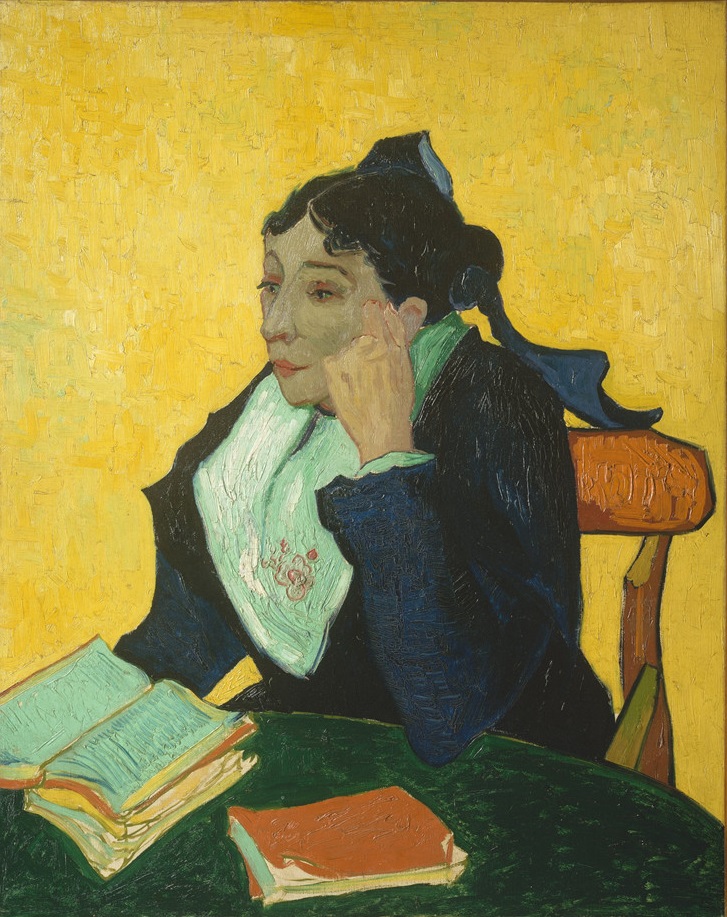 L'Arlesienne Madame Ginoux With Books